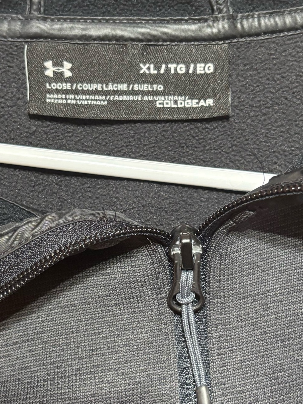 ♻️ Under Armour ColdGear Full Zip Hooded Jacket XL | Black Performance Fleece - Picture 3 of 10